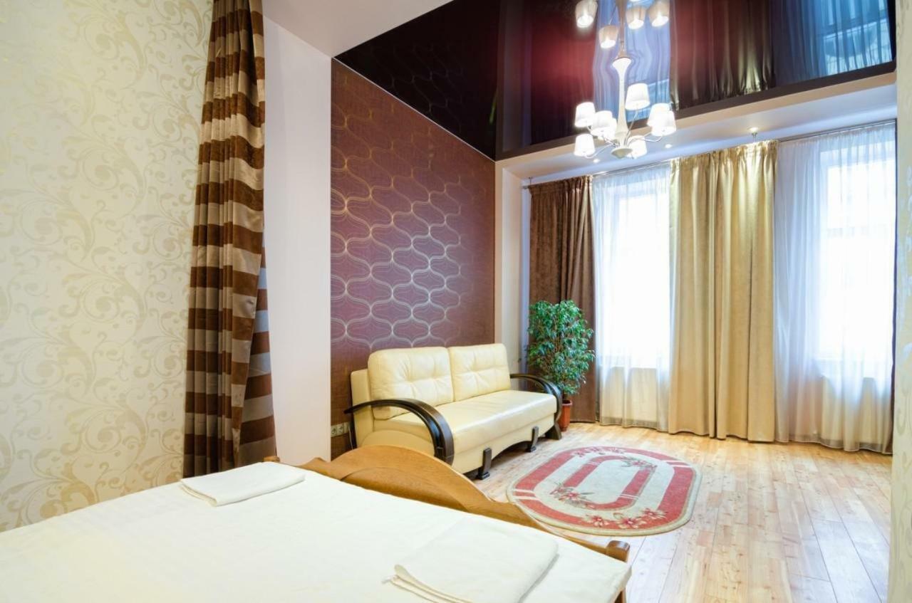 Leogrand Apartments On Doroshenka 34 Lviv Exterior photo